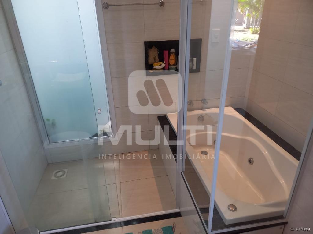 Casa de Condomínio à venda com 3 quartos, 230m² - Foto 13
