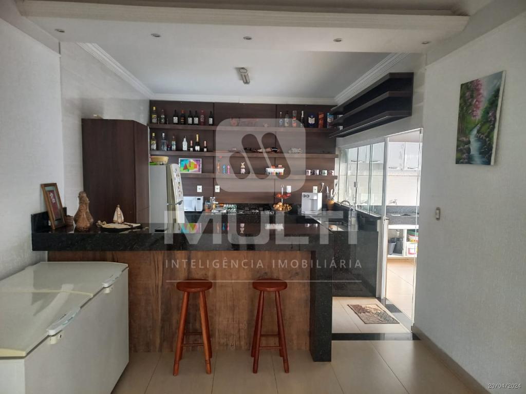 Casa de Condomínio à venda com 3 quartos, 230m² - Foto 15