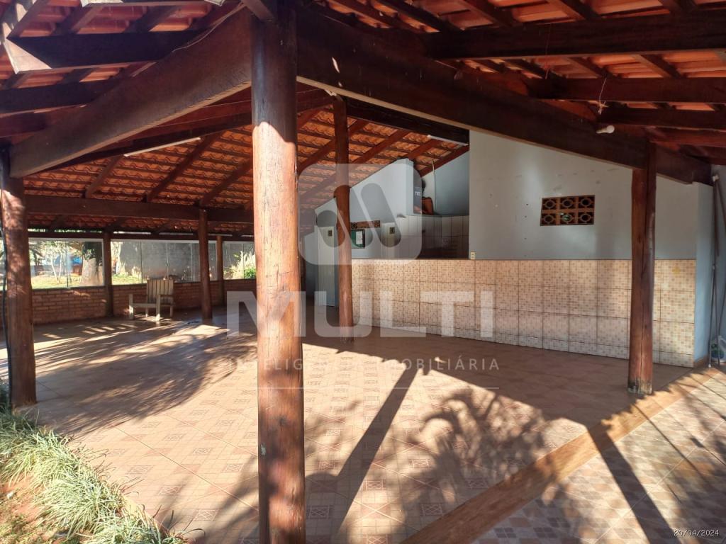 Casa de Condomínio à venda com 3 quartos, 230m² - Foto 25