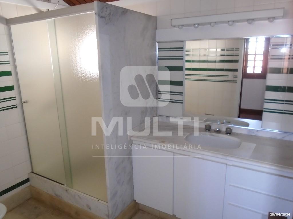 Casa à venda com 3 quartos, 325m² - Foto 7