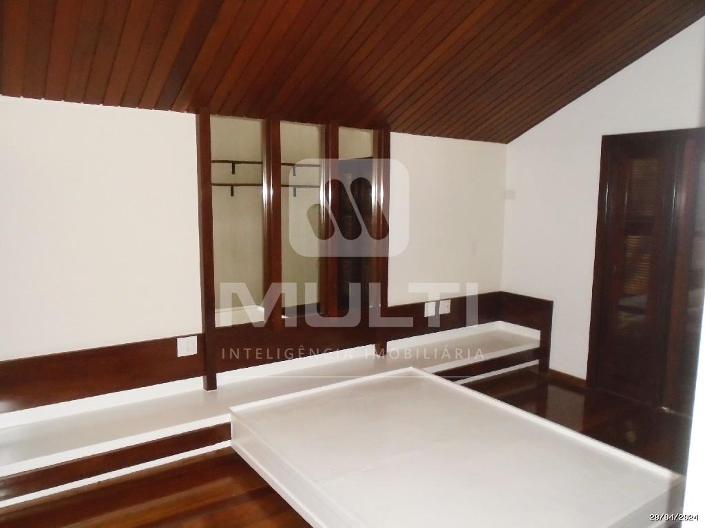 Casa à venda com 3 quartos, 325m² - Foto 10