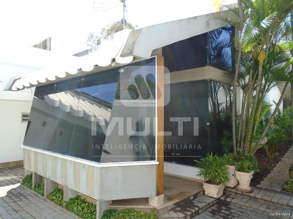 Casa à venda com 3 quartos, 325m² - Foto 27