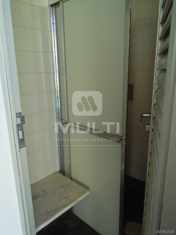 Casa à venda com 3 quartos, 325m² - Foto 31