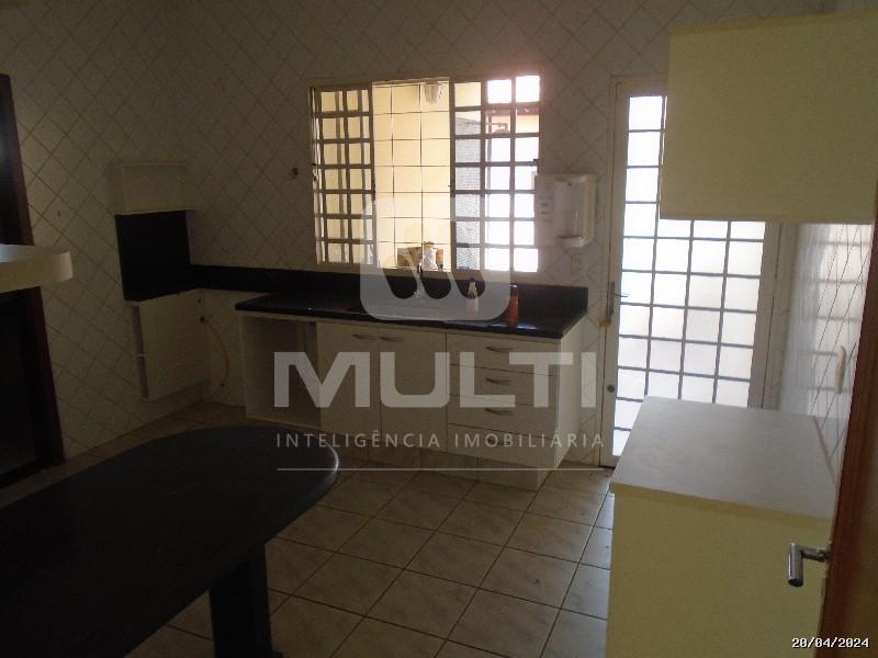 Casa, 3 quartos, 250 m² - Foto 11