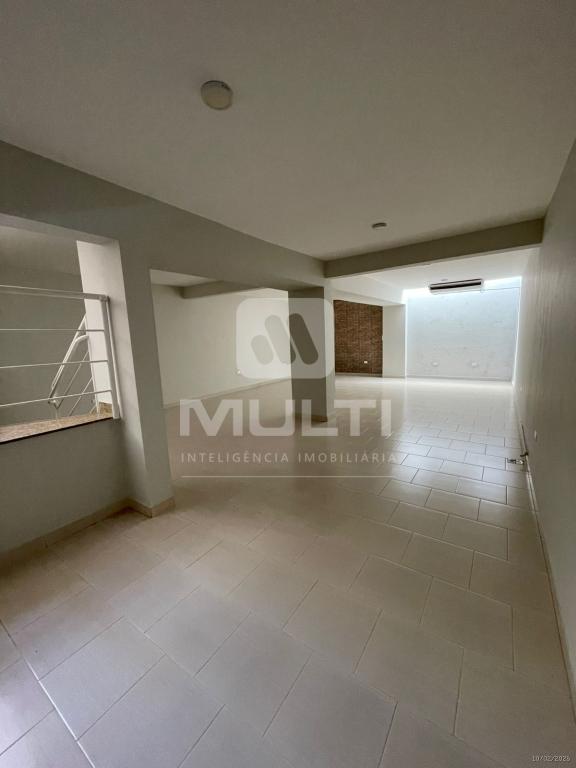 Casa, 4 quartos, 300 m² - Foto 8