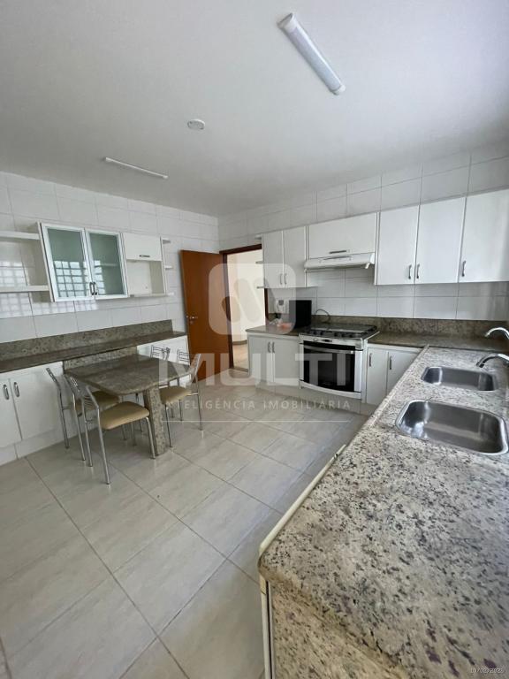 Casa, 4 quartos, 300 m² - Foto 11