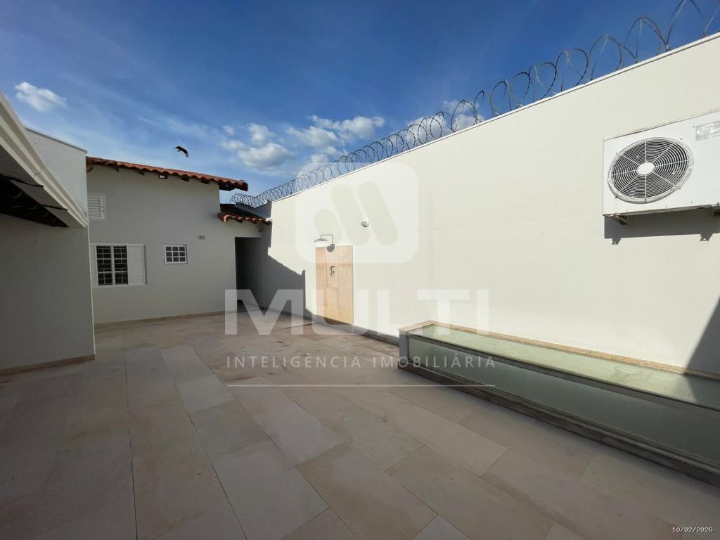 Casa, 4 quartos, 300 m² - Foto 19