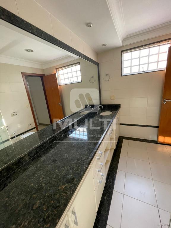 Casa, 4 quartos, 300 m² - Foto 25
