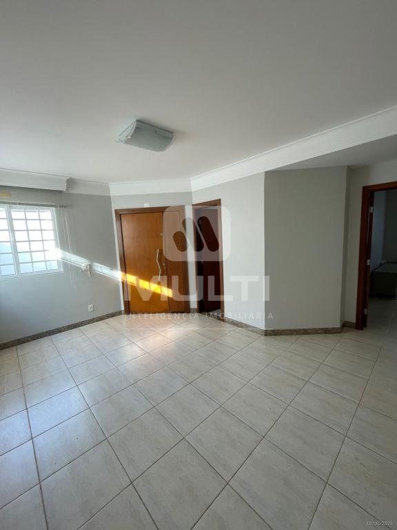 Casa, 4 quartos, 300 m² - Foto 27