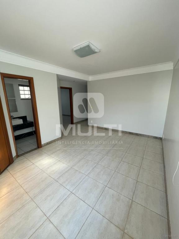 Casa, 4 quartos, 300 m² - Foto 30