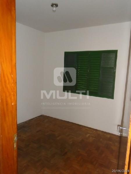 Casa, 3 quartos, 79 m² - Foto 3