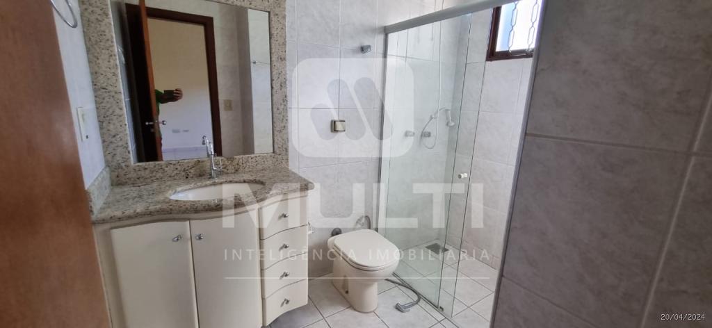 Casa, 3 quartos, 226 m² - Foto 10