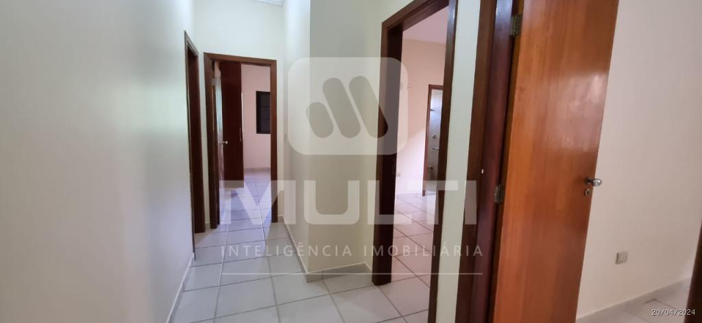 Casa, 3 quartos, 226 m² - Foto 13
