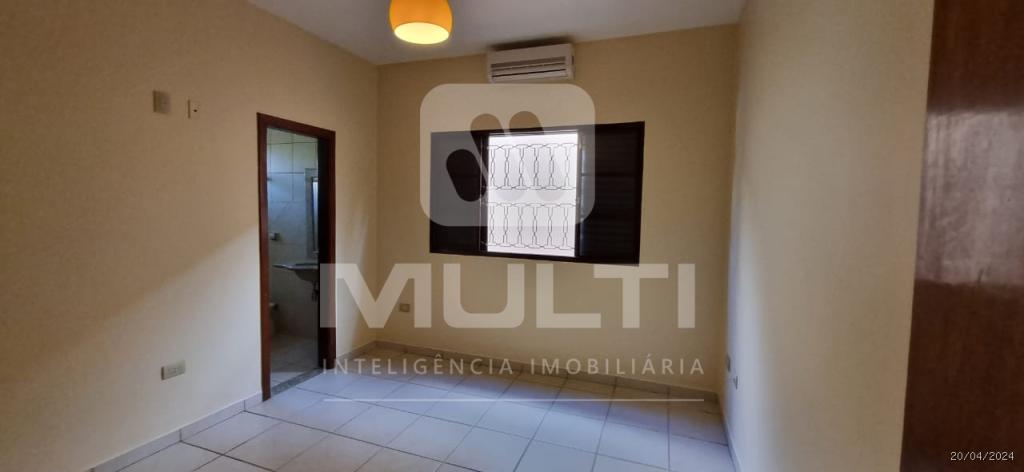 Casa, 3 quartos, 226 m² - Foto 20