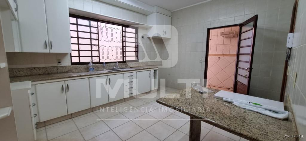 Casa, 3 quartos, 226 m² - Foto 25