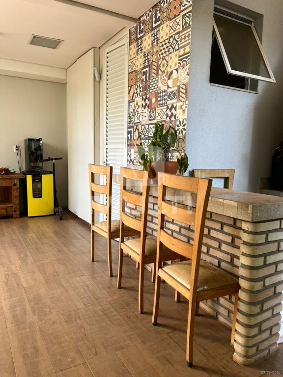 Casa à venda com 4 quartos, 377m² - Foto 20