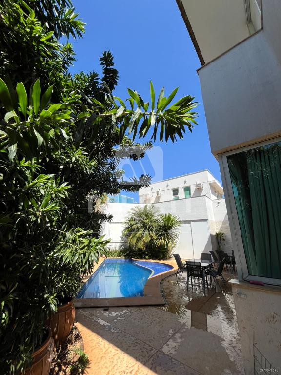Casa à venda com 4 quartos, 377m² - Foto 23
