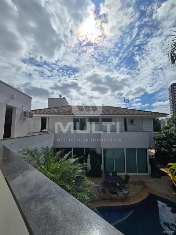 Casa à venda com 4 quartos, 377m² - Foto 41