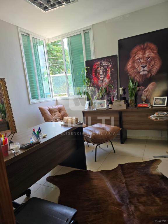 Casa à venda com 4 quartos, 377m² - Foto 42