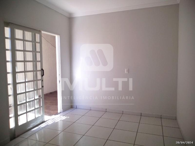 Casa à venda com 3 quartos, 135m² - Foto 5