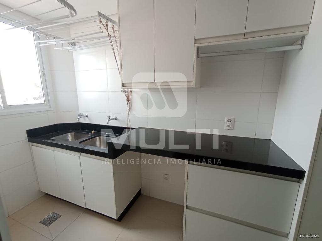 Apartamento à venda com 3 quartos, 200m² - Foto 15