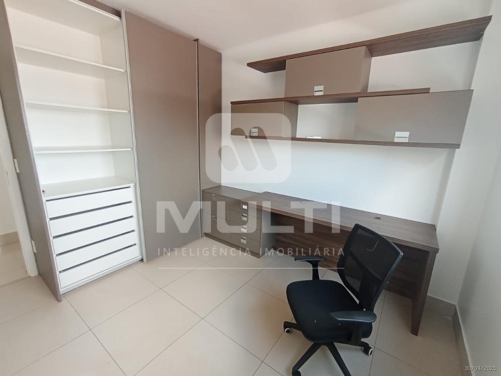 Apartamento à venda com 3 quartos, 200m² - Foto 21