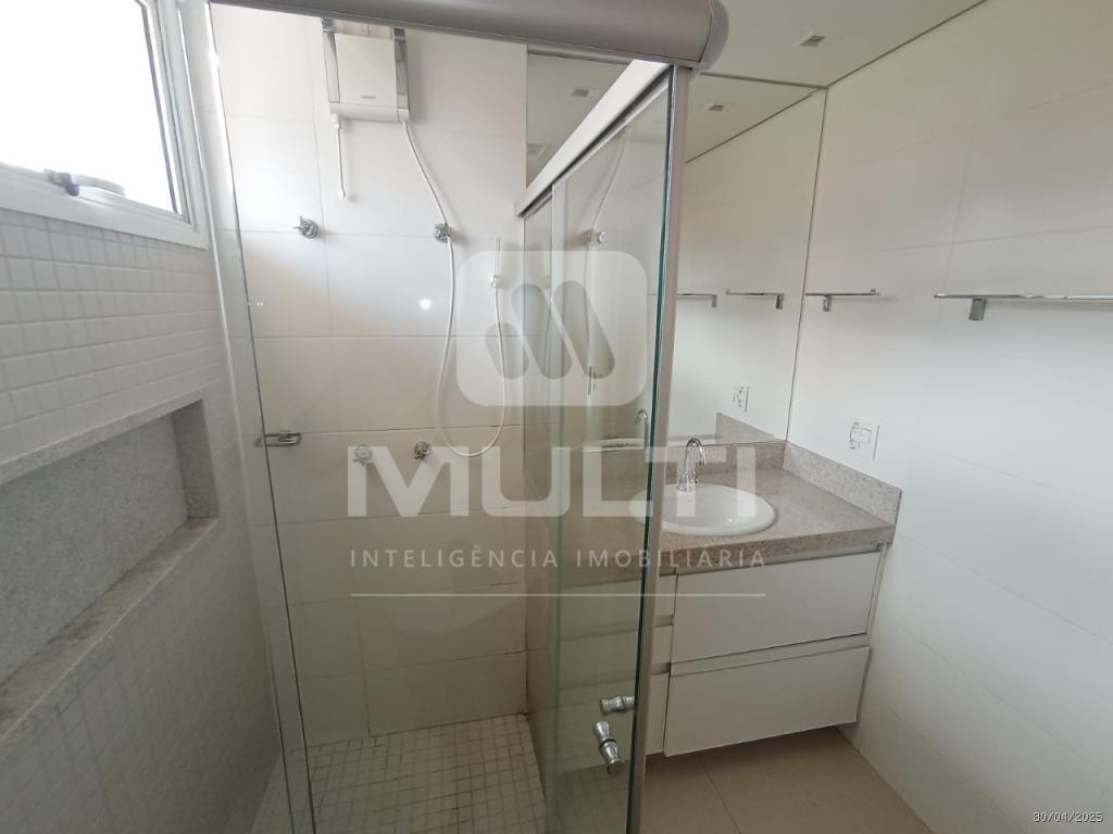Apartamento à venda com 3 quartos, 200m² - Foto 35