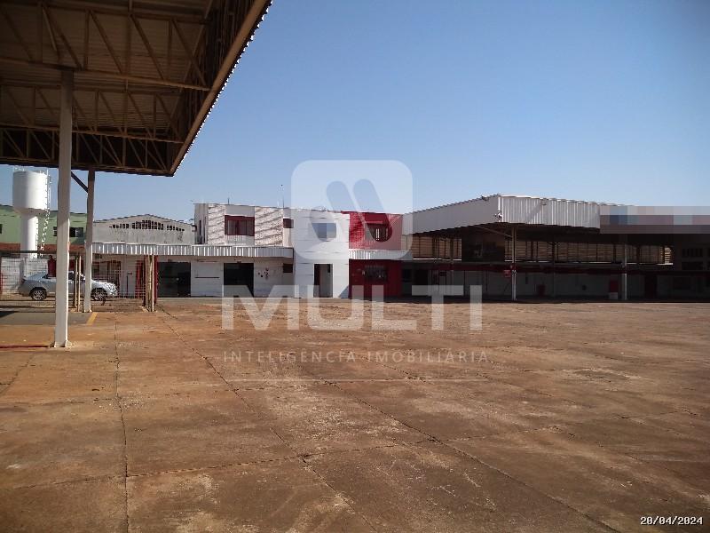 Casa à venda com 1 quarto, 1436m² - Foto 6