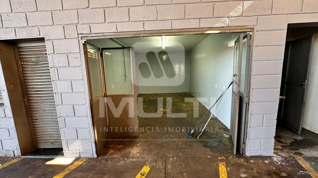 Casa à venda com 1 quarto, 1436m² - Foto 21