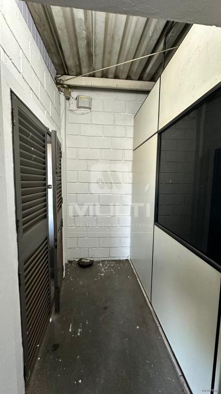 Casa à venda com 1 quarto, 1436m² - Foto 35
