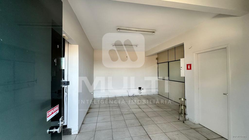 Casa à venda com 1 quarto, 1436m² - Foto 42