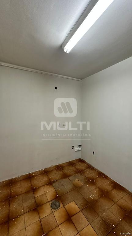 Casa à venda com 1 quarto, 1436m² - Foto 78