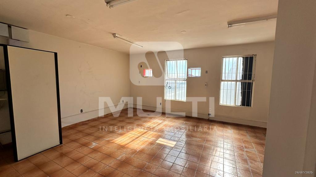Casa à venda com 1 quarto, 1436m² - Foto 82