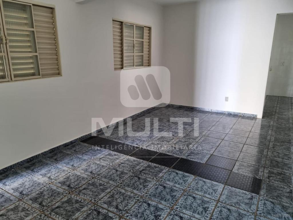 Casa, 3 quartos, 169 m² - Foto 2