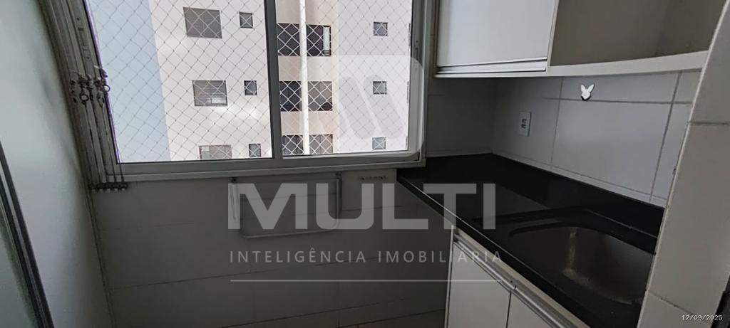 Apartamento à venda com 3 quartos, 85m² - Foto 4