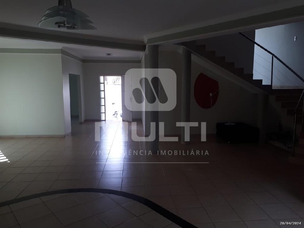 Casa, 3 quartos, 360 m² - Foto 24
