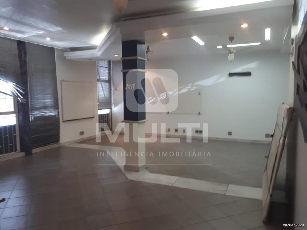 Casa, 1 quarto, 950 m² - Foto 2