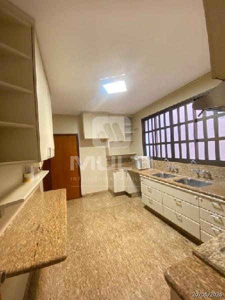 Casa, 3 quartos, 350 m² - Foto 14