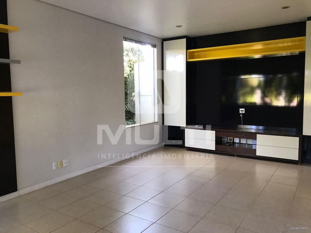 Casa de Condomínio à venda com 3 quartos, 344m² - Foto 3