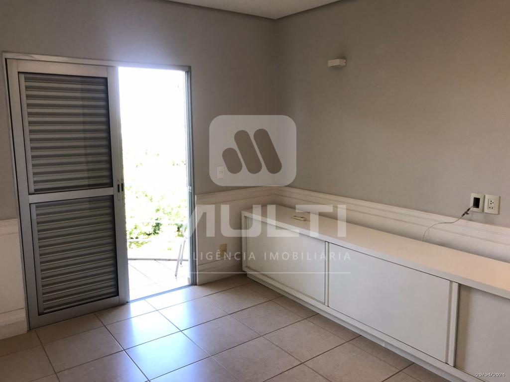 Casa de Condomínio à venda com 3 quartos, 344m² - Foto 23