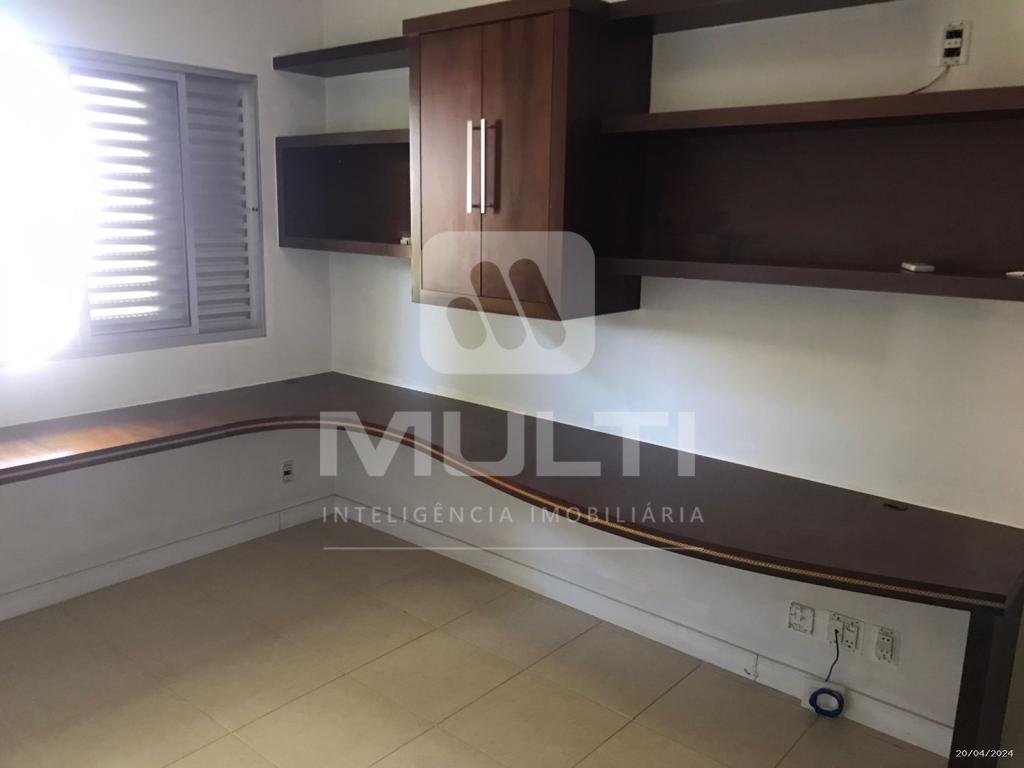 Casa de Condomínio à venda com 3 quartos, 344m² - Foto 29