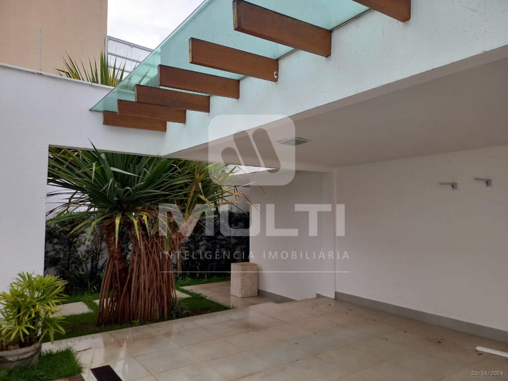 Casa, 2 quartos, 220 m² - Foto 1