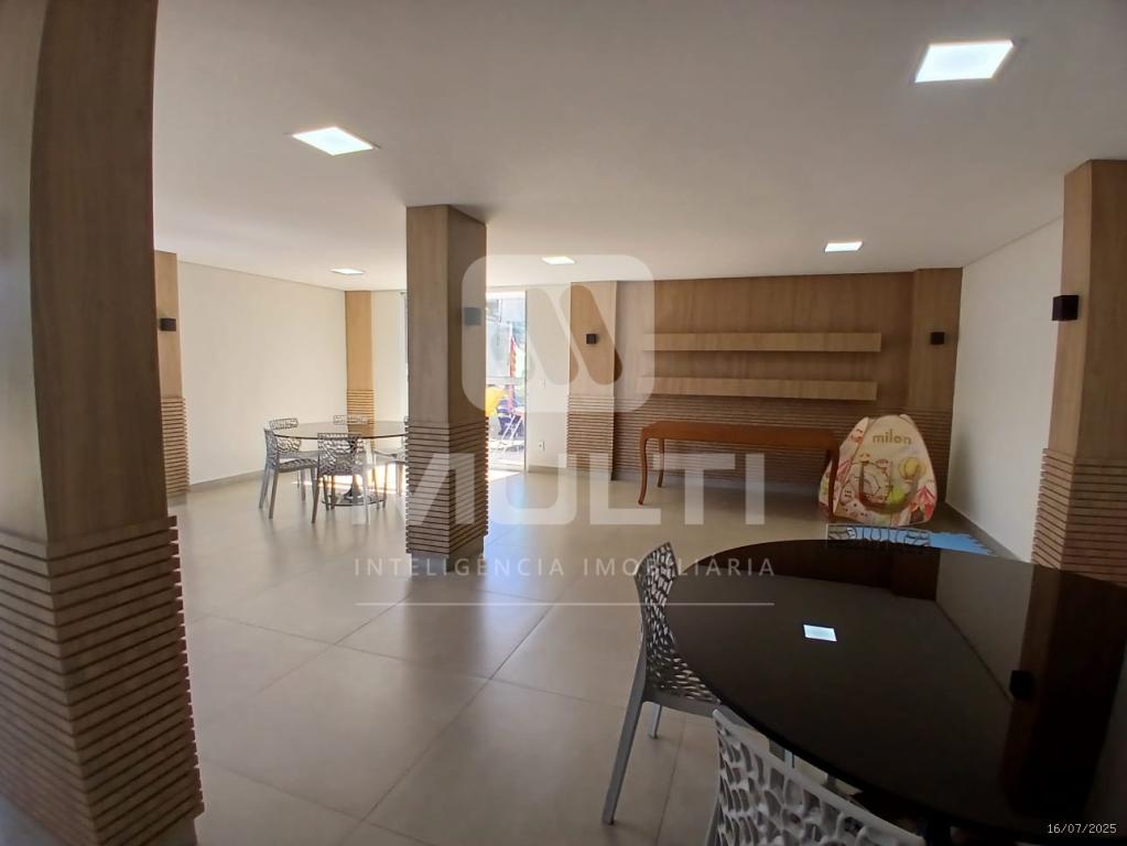 Apartamento à venda com 3 quartos, 120m² - Foto 3