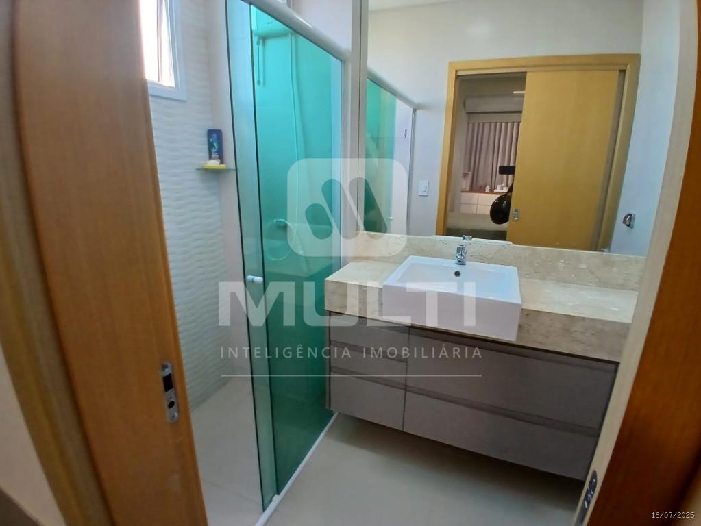 Apartamento à venda com 3 quartos, 120m² - Foto 32