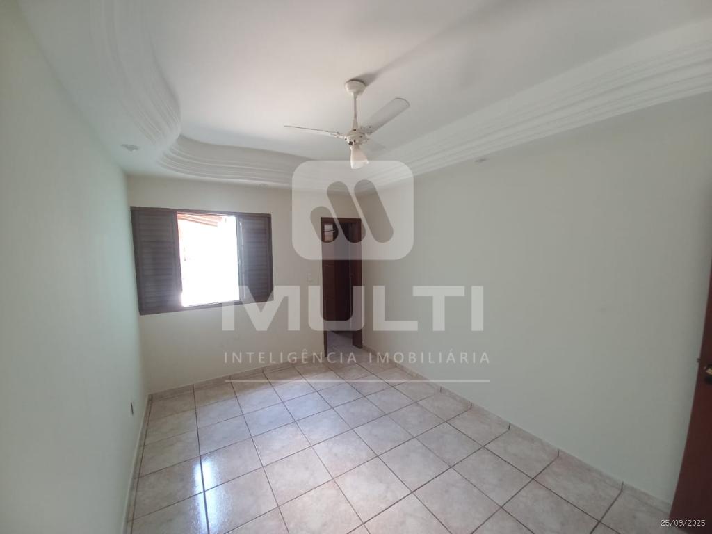 Casa, 3 quartos, 220 m² - Foto 13