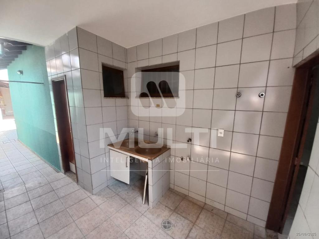 Casa, 3 quartos, 220 m² - Foto 18