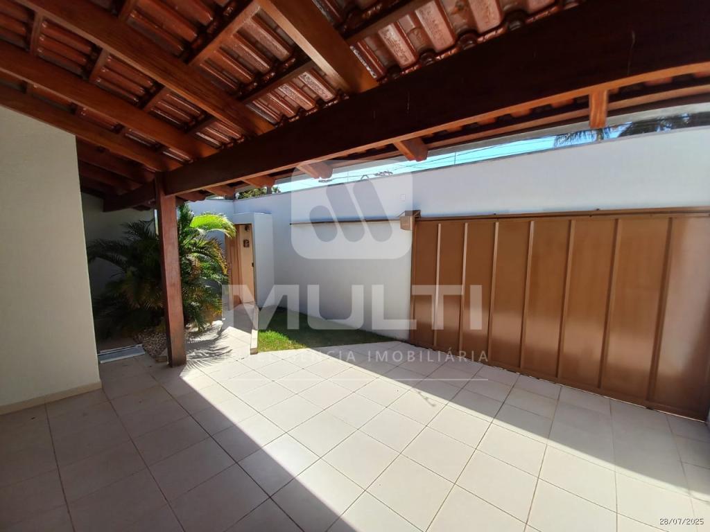 Casa, 3 quartos, 200 m² - Foto 2