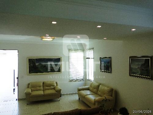 Casa, 3 quartos, 270 m² - Foto 15