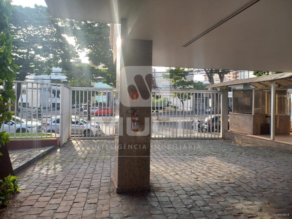 Casa à venda com 1 quarto, 500m² - Foto 6