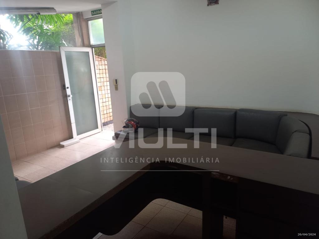 Casa à venda com 1 quarto, 500m² - Foto 14